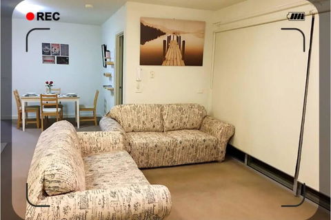 Rosanna Jewel! Up To 4ppl With 2 Bedroom+Parking - Hobart Tourism 0