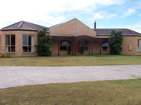 Roshnier Apartment - Hobart Tourism 0