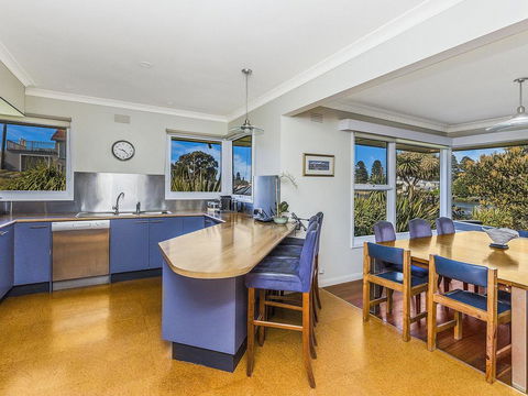 Rossleague House - Hobart Tourism 1