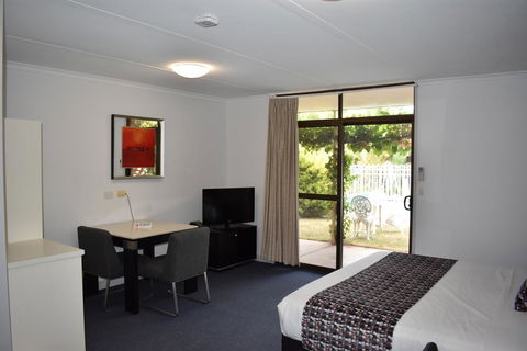 Roundhouse Motel - Hobart Tourism 3