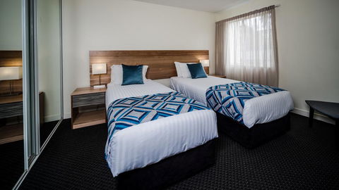 Salamanca Terraces - Hobart Tourism 1