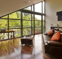 Salamanca Wharf Hotel - Hobart Tourism