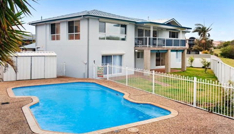 Saltwater Manor - Hobart Tourism 0