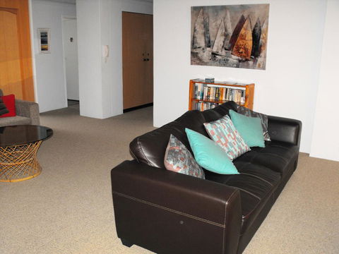 Sandbar, Unit 203, 1-3 Head Street - Hobart Tourism 3