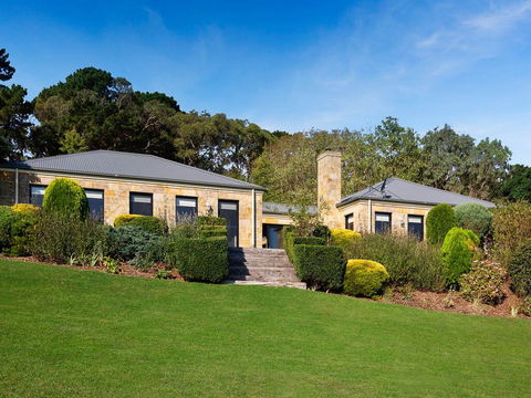 Sandstone Estate - Hobart Tourism 0