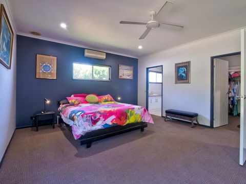Sandy Feet Retreat Hervey Bay - Hobart Tourism 2