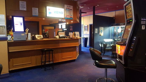 Sarina Hotel - Hobart Tourism 2