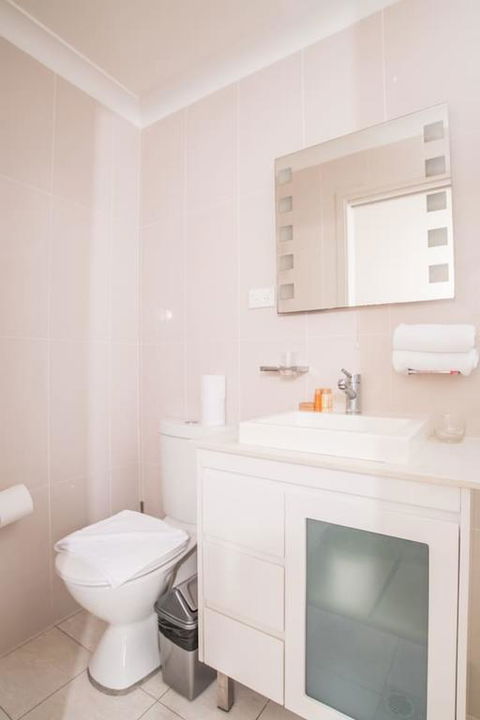 Scenic Illawong Riverside Getaway 1bed1bath Unit - Tourism TAS 3