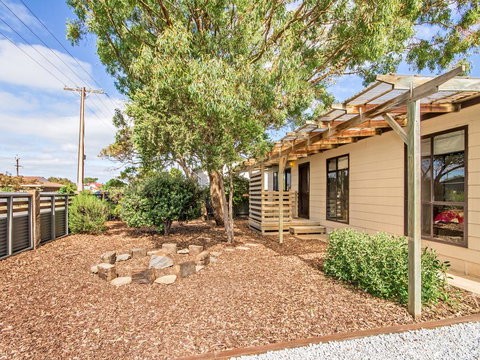 Sea Devine - Tourism TAS 0