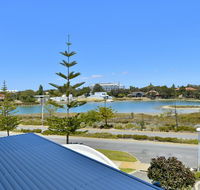 Sea Side 104 - Tourism TAS