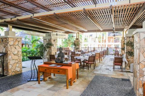 Sea Temple 220 Queen Spa Studio Beachfront Resort - Hobart Tourism 1