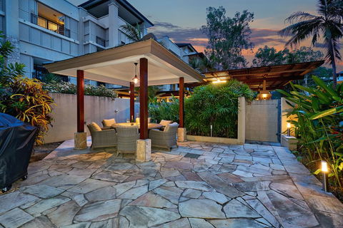 Sea Temple Palm Cove Courtyard Villa 120 - Hobart Tourism 0