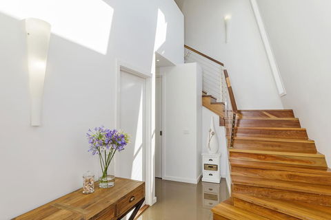 Sea View: Luxury Beachfront - Tourism TAS 1