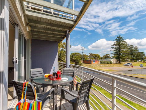 Seachange Apartment 3 - Hobart Tourism 2