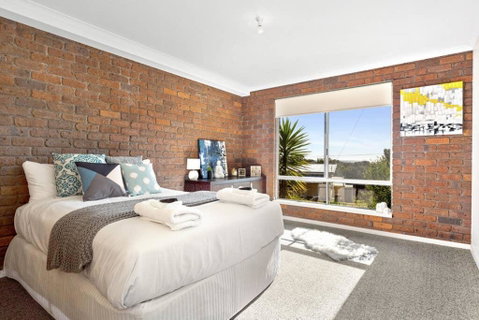 SEASIDE SERENITY 2 - L'Abode Accommodation - Tourism TAS 1