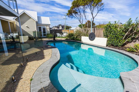 Seaside Spa Retreat - Tourism TAS 3