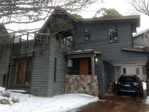 Secret Hut - Tourism TAS 0