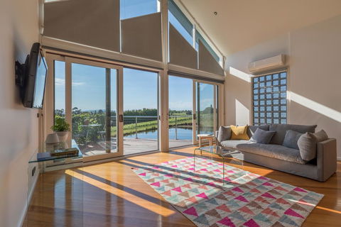 Seville Estate - Hobart Tourism 0