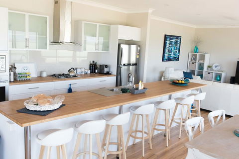 Shades Of Blue Eco Retreat - Hobart Tourism 1