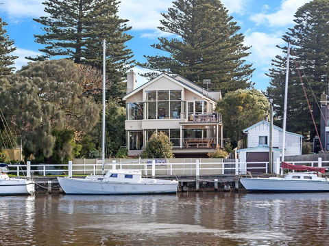 Shearwater Riverview Apartment - Tourism TAS 1