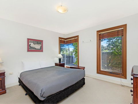 Shearwater Riverview Apartment - Tourism TAS 3