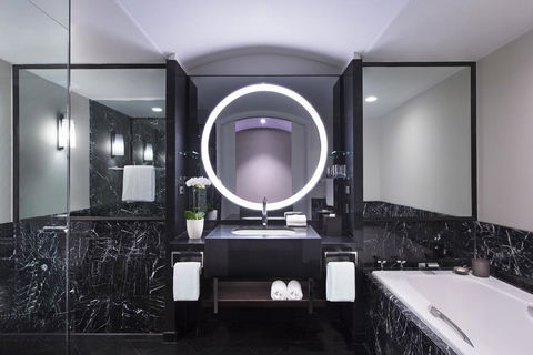 Sheraton Grand Sydney Hyde Park - Hobart Tourism 1