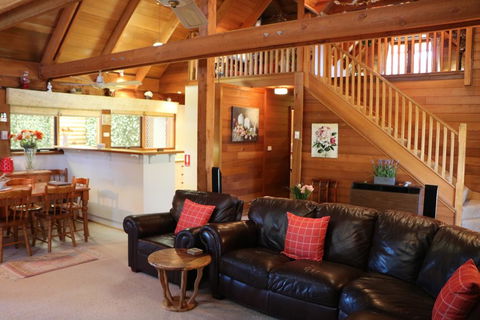Silverpoint Accommodation - Hobart Tourism 2