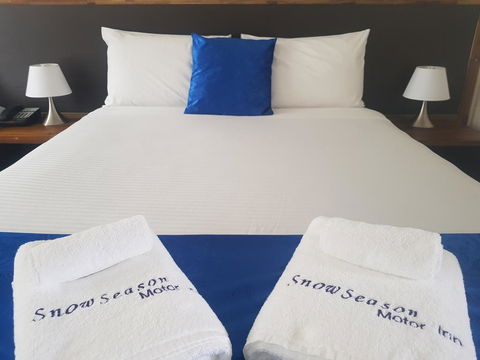 Snow Season Motor Inn - Hobart Tourism 0