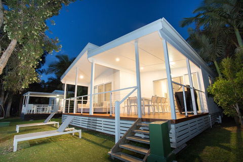 Solitary Islands Resort - Hobart Tourism 3