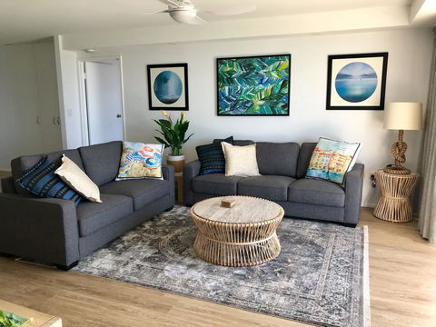 Solnamara Beachfront Apartments - Hobart Tourism 3