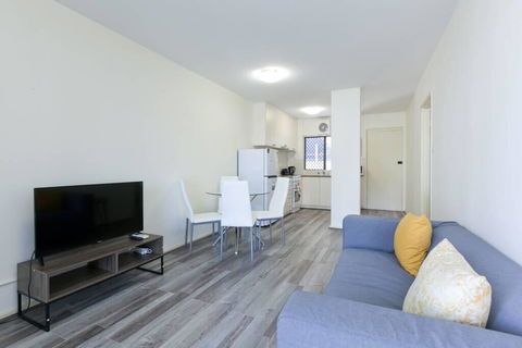 South Perth Perfect Location Free WIFI & Parking - Hobart Tourism 1