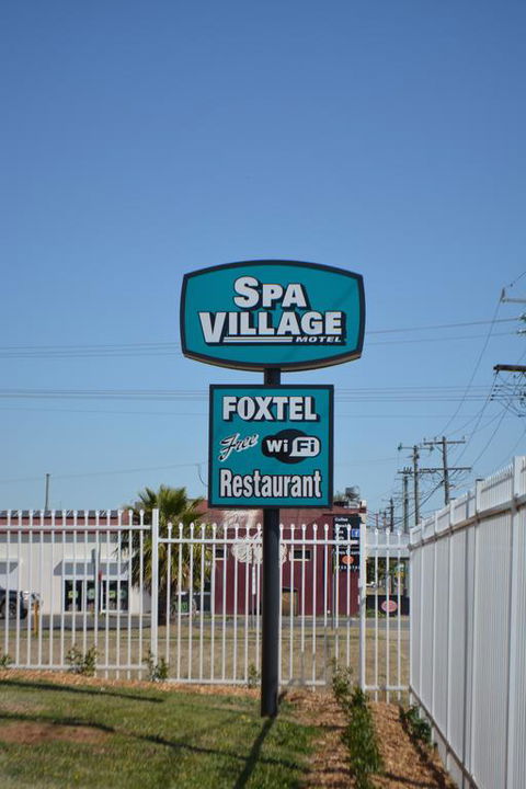 Spa Village Travel Inn - Tourism TAS 3