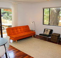 Spacious Apartment in Lane Cove Near CBD - Hobart Tourism