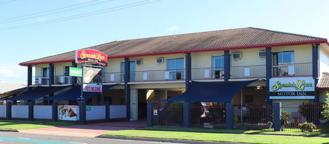 Spanish Lace Motor Inn - Hobart Tourism 3