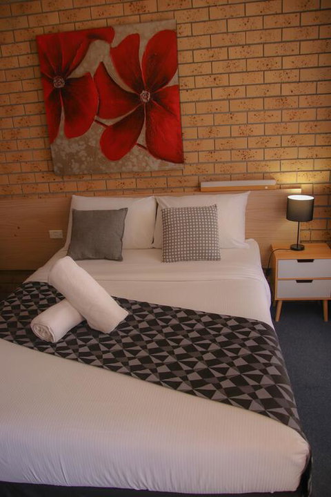 Squatters Homestead Motel - Tourism TAS 3