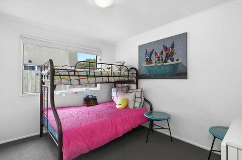 St Georges Sands Oasis 10 - Tourism TAS 3