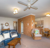 St James 6 Stylish Airconditioned Retreat - Hobart Tourism