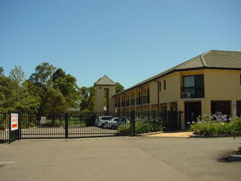 St Marys Park View Motel - Tourism TAS 3