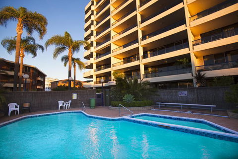 St Tropez Unit 39 - The Entrance, NSW - Hobart Tourism 0