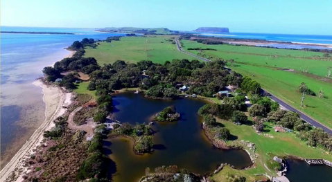 Stanley Lakeside Spa Cabins - Tourism TAS 1