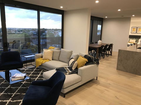 StayCentral Essendon Escape Sub-penthouse - Tourism TAS 3