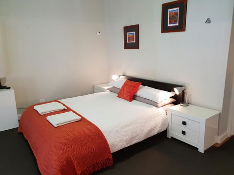 Stirling Apartments - Studio 3 - Hobart Tourism 3