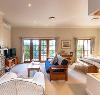 Strathearn Park Lodge - Tourism TAS