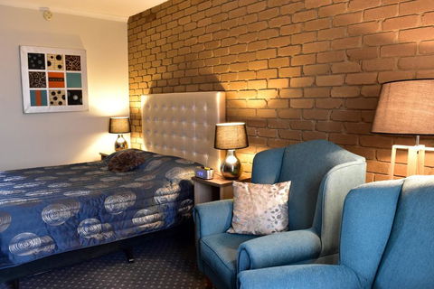 Strzelecki Motor Lodge - Tourism TAS 1