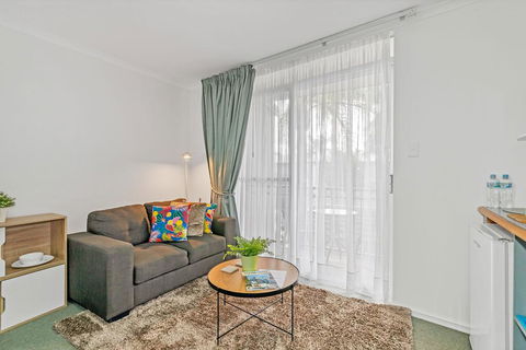 Studio 38 On The Terrace - Tourism TAS 2