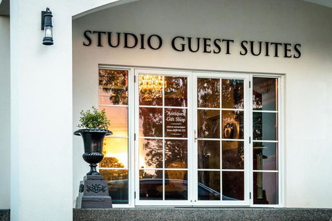 Studio Guest Suites - Tourism TAS 1