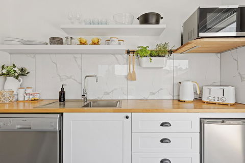 Studio Ocean Breeze @ Huskisson - Hobart Tourism 1