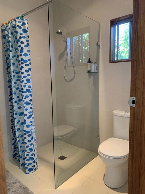 Studio With Stunning Mountain Views - Hobart Tourism 1