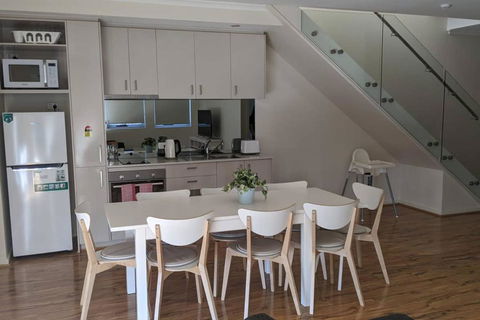 Stunning 2 Storey Apartment In Perth's CBD - Hobart Tourism 0