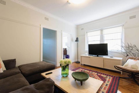 Stunning Beach Living - Hobart Tourism 3